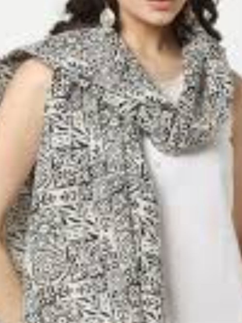 Lightweight Black & White Patterned Women's Scarf